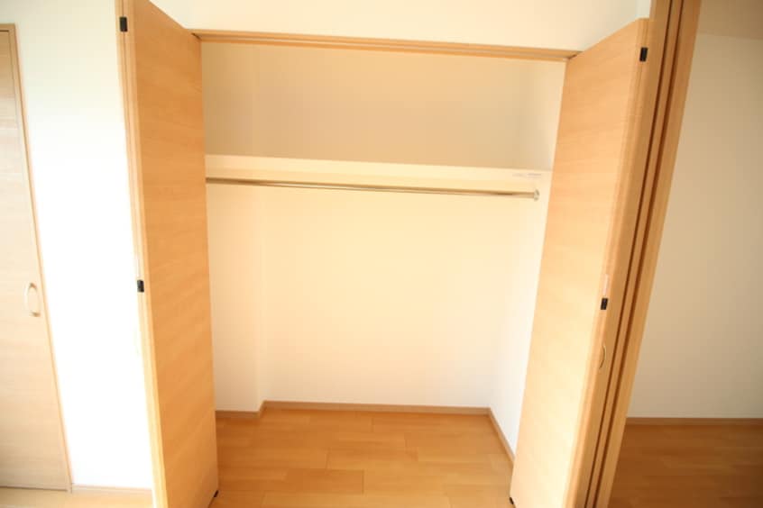 収納 FmaisonLOREⅥ番館