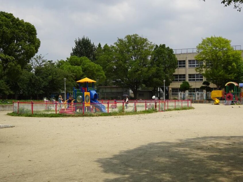 三ノ瀬公園(公園)まで552m ハーモニーテラス小路東Ⅲ