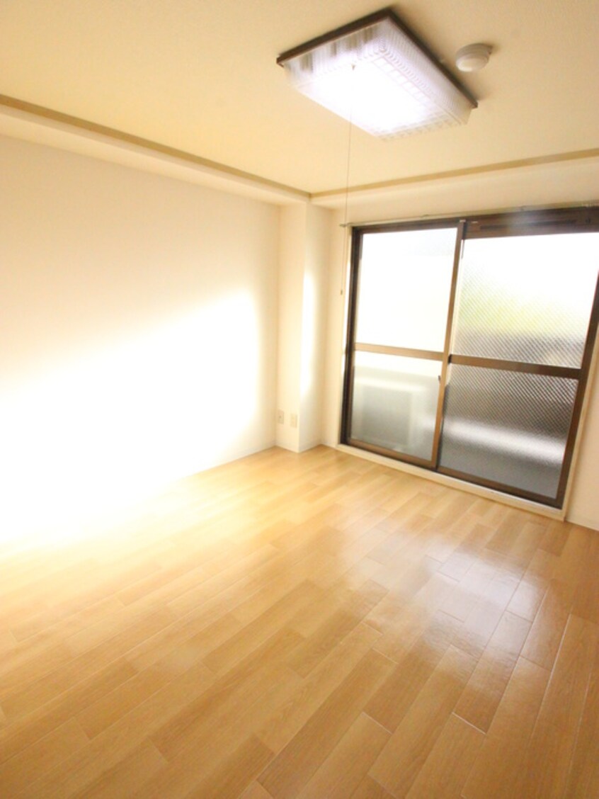 居室 フォーラムハﾂコウ