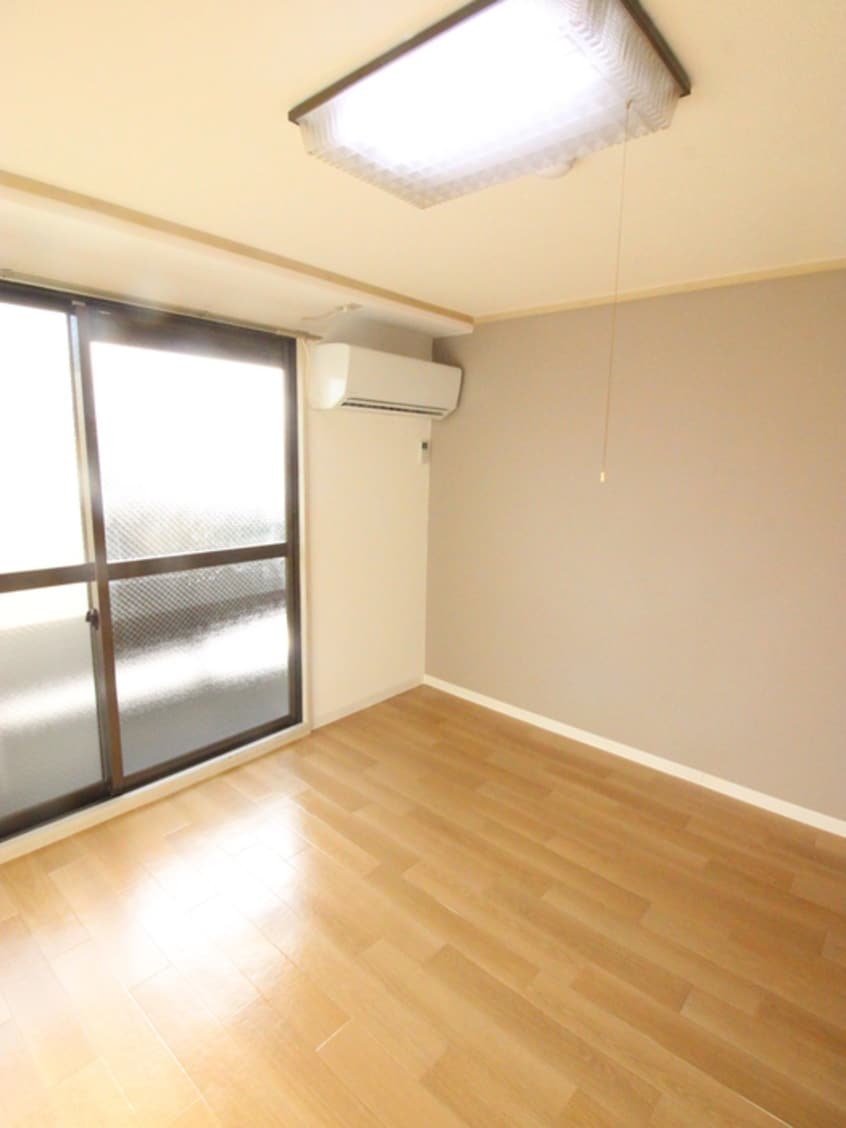 居室 フォーラムハﾂコウ