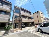 メゾンフォレスト