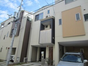 千里丘東１丁目戸建