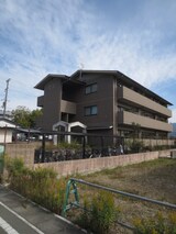 ウィステリア四番館