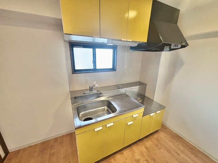 キッチン ロジュマン上本町