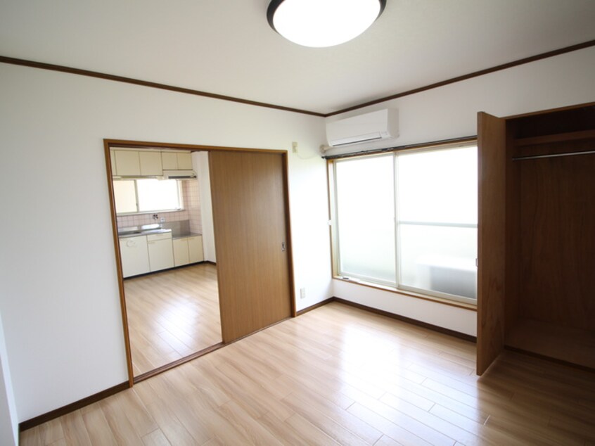 居室 ＳＴ山本