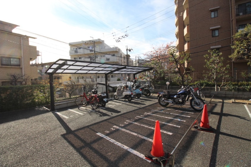 駐輪場 レコルテ千里中央