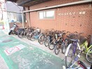 バイク置き場 サンヒルズもず一番館