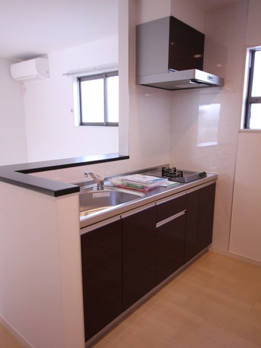 キッチン Ｍac Io Vervento（ﾏｯｸｲｵﾍﾞﾙﾍﾞﾝﾄ