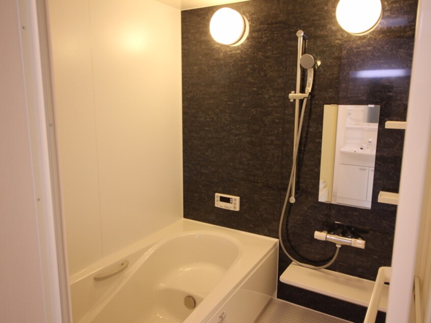 バス／シャワールーム等 Ｍac Io Vervento（ﾏｯｸｲｵﾍﾞﾙﾍﾞﾝﾄ