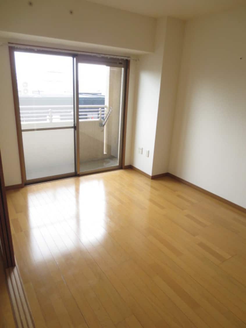 居室 ベルデ石きり