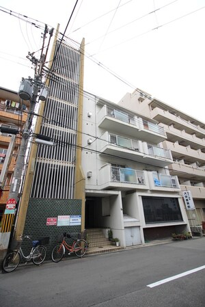 丸岡マンション