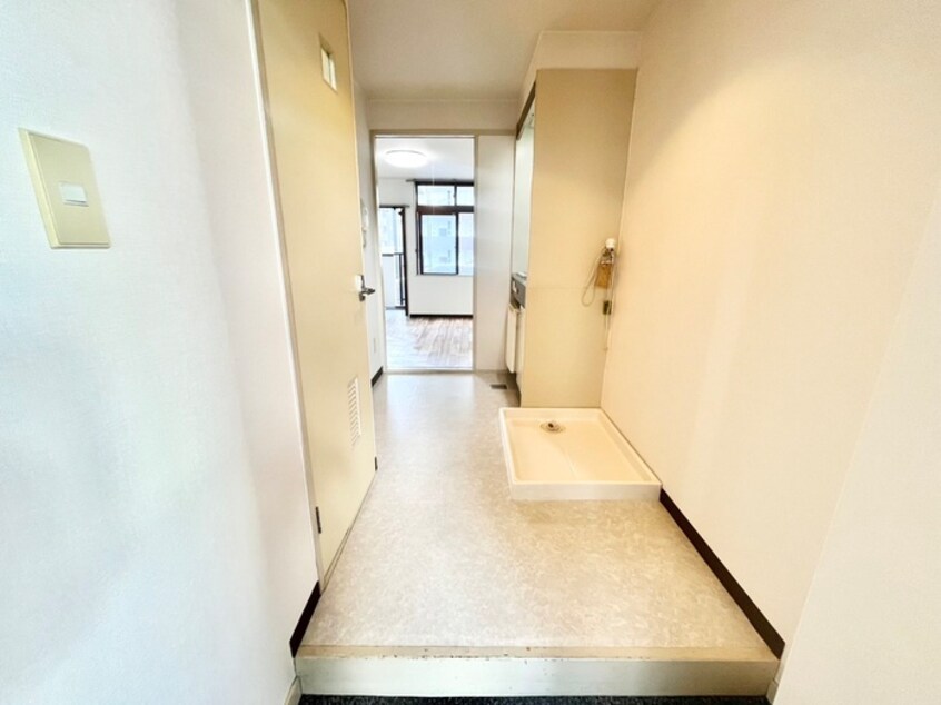 廊下 メゾン・リベルテ