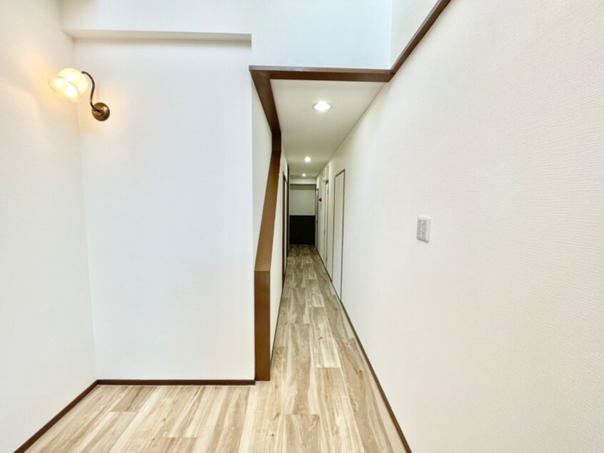 廊下 メゾン・リベルテ