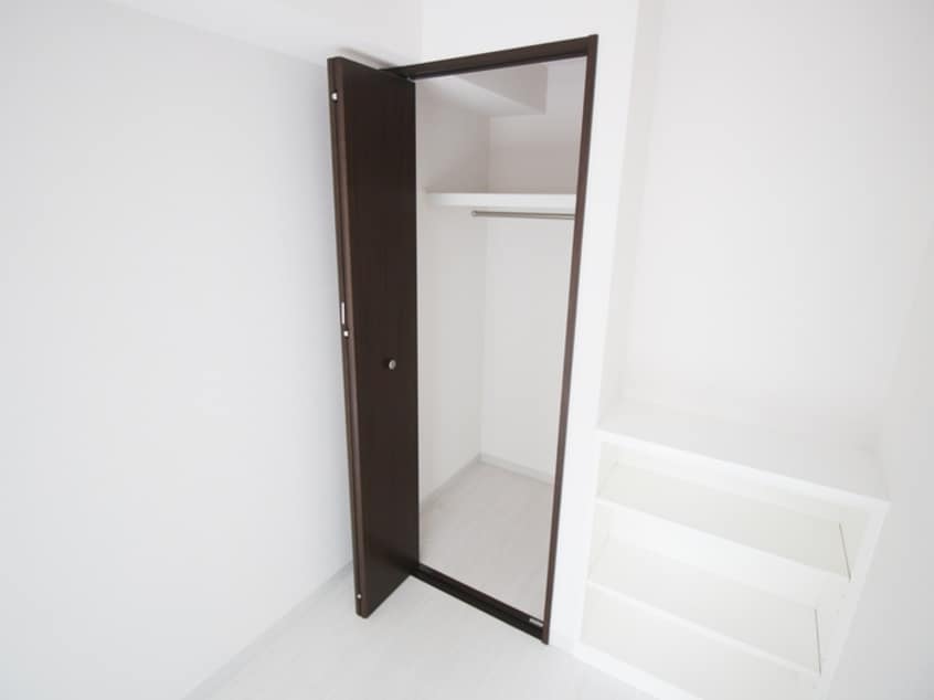 収納 フォース二条城東