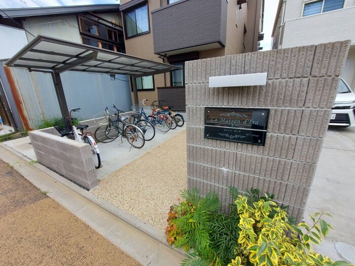 エントランス部分 La Maison Isa