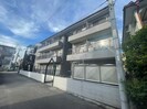 クロ－バ－ＭオザキＢの外観