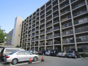 コープ野村北千里（416）