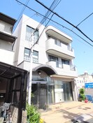 GARNET RESIDENCE 西大路の外観