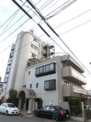 イッツアイランドの外観