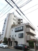 イッツアイランドの外観