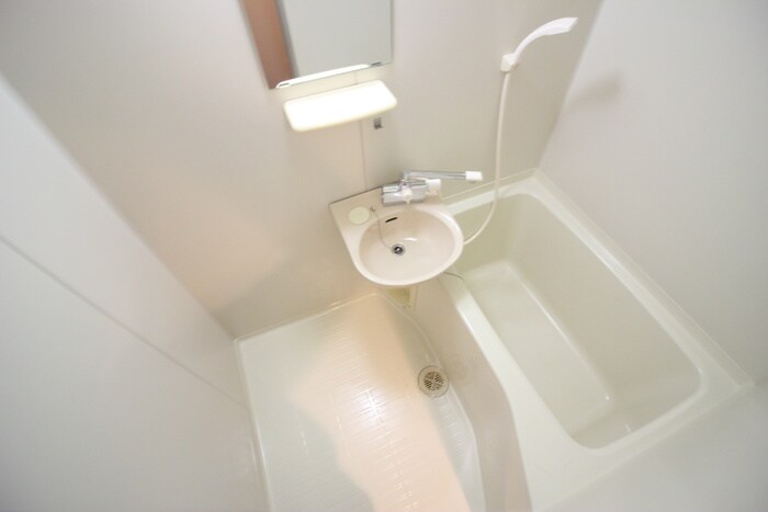 バス／シャワールーム等 アイリスウエスト