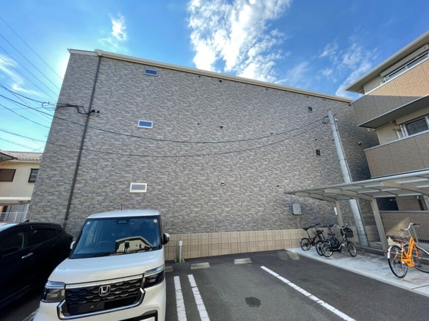 外観写真 KRM RESIDENCE NAGAOKATENJIN