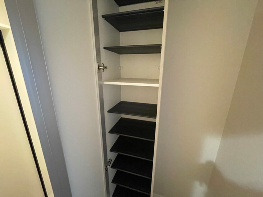 靴箱 KRM RESIDENCE NAGAOKATENJIN