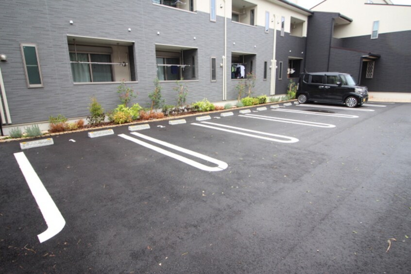 駐車場 カルム大住