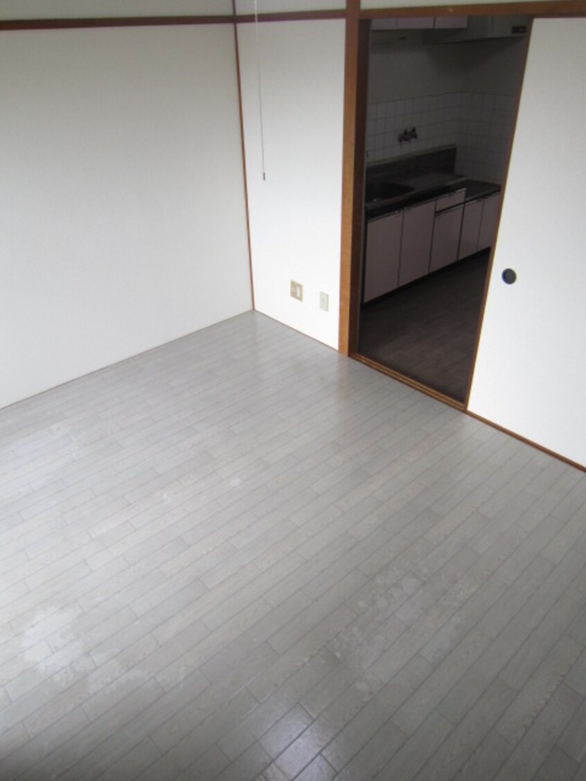 居室 桃井マンション