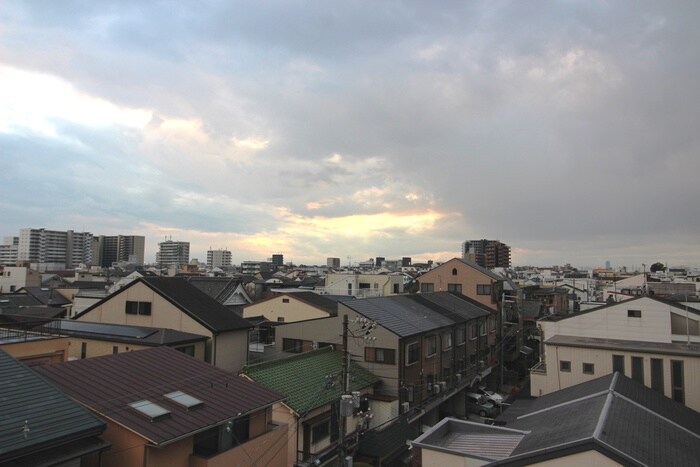 室内からの展望 桃井マンション