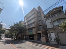 ＷＩＮＧＣＯＵＴ　桜通りの外観