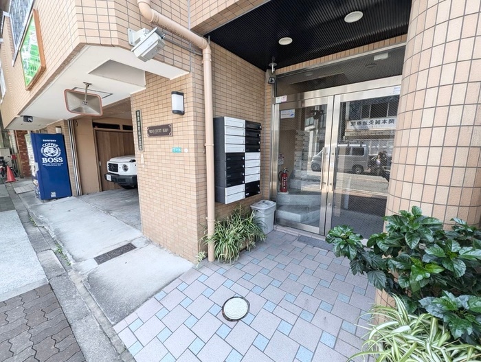 エントランス部分 ＷＩＮＧＣＯＵＴ　桜通り