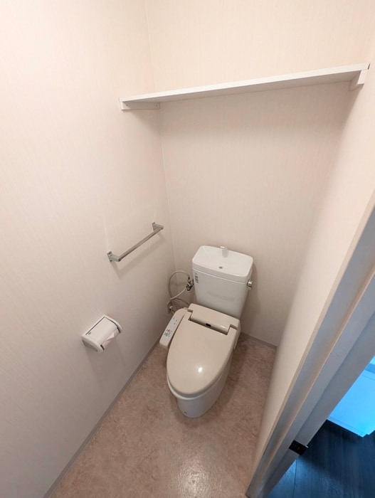 トイレ ＷＩＮＧＣＯＵＴ　桜通り