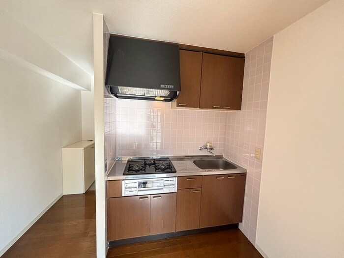 キッチン ＷＩＮＧＣＯＵＴ　桜通り