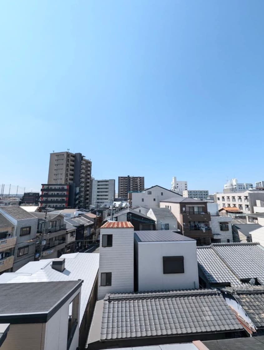 室内からの展望 ＷＩＮＧＣＯＵＴ　桜通り