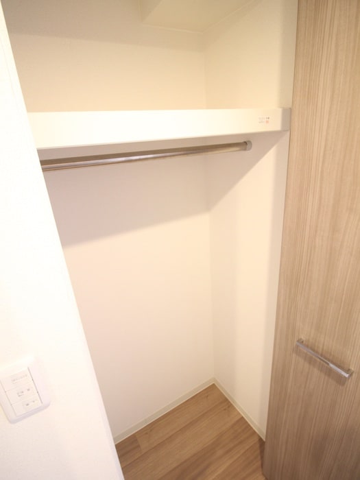 収納 プレサンスTHE KYOTO華苑(603)