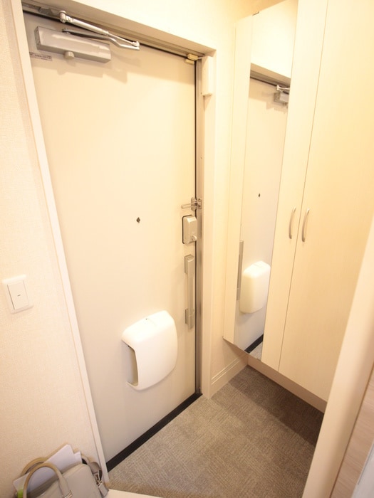 玄関 ウィン淡路駅前