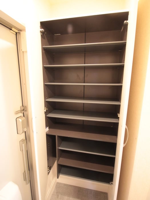 靴箱 ウィン淡路駅前