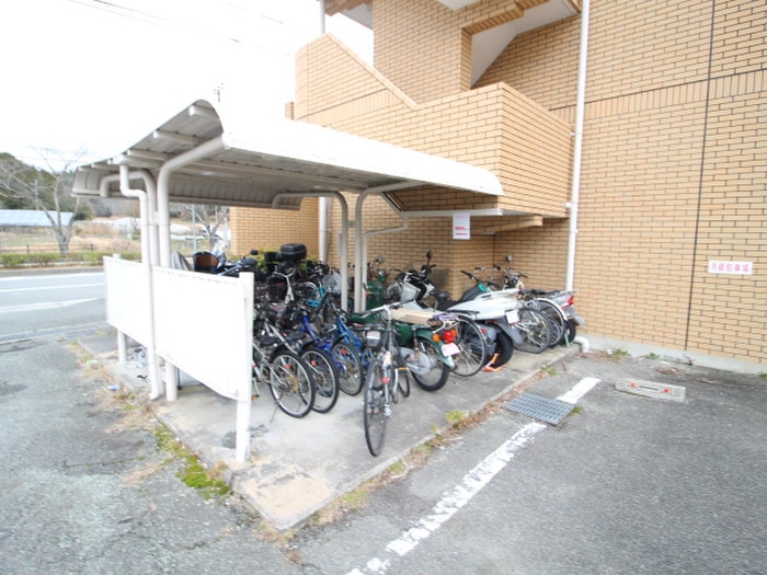 駐輪場 エトワール