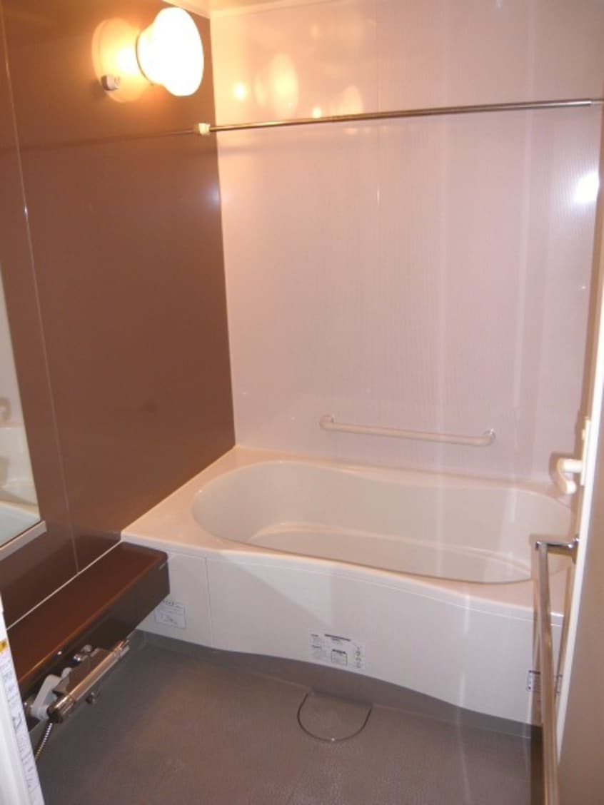 バス／シャワールーム等 エスリ－ド長岡天神(515)