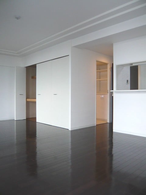 居室 エスリ－ド長岡天神(515)