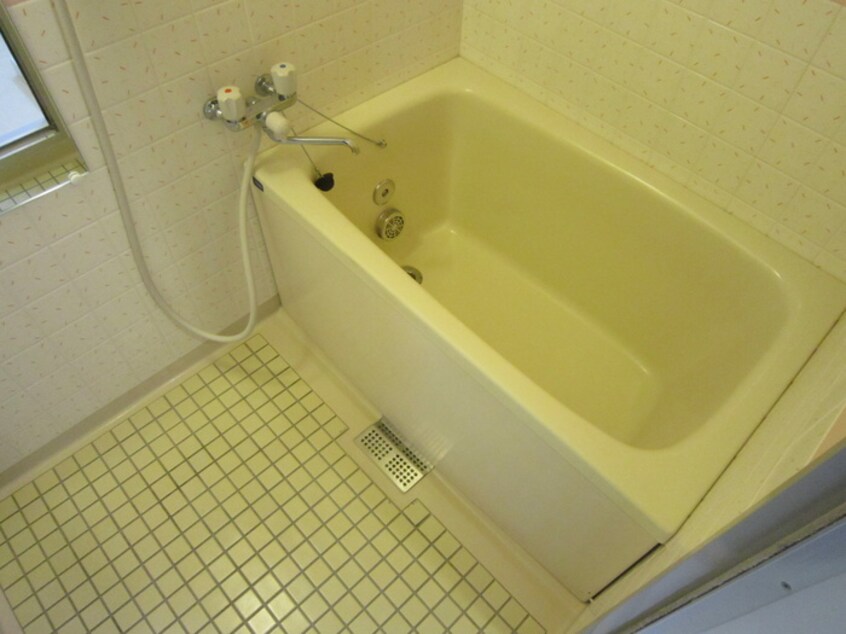 バス／シャワールーム等 ニシキマンション