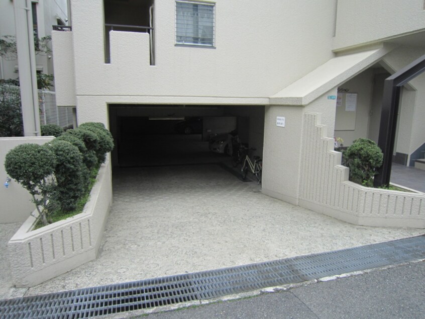 駐輪場 ニシキマンション
