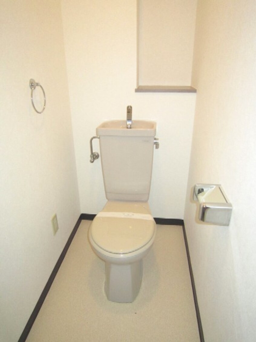 トイレ DOLCE NAGITSUJI