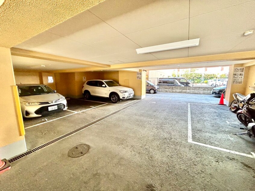 駐車場 メゾン澤村