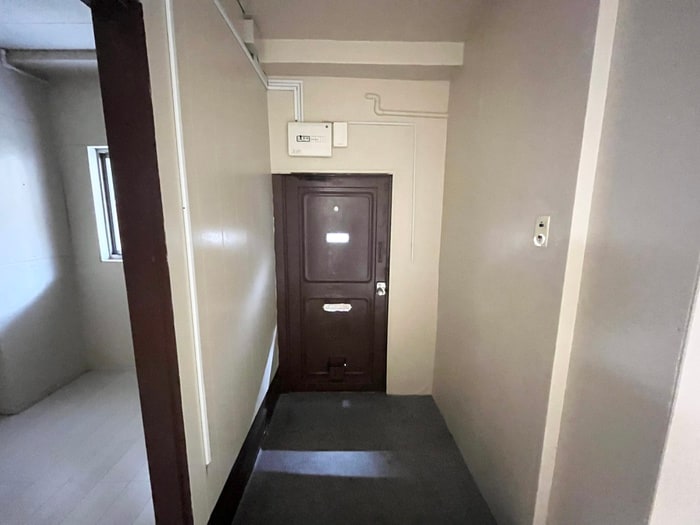 玄関 ヴィラナリー出戸