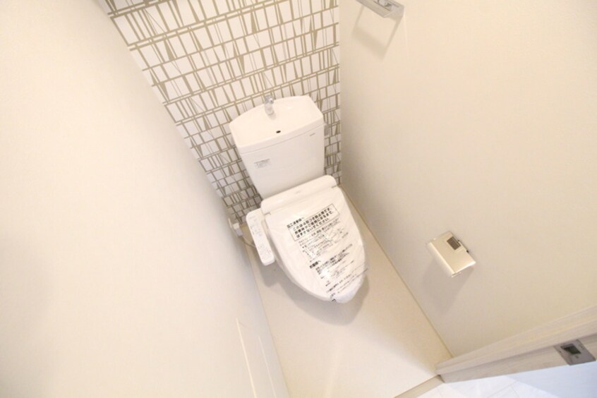 トイレ ﾚｼﾞｭｰﾙｱｯｼｭ神戸ﾊｰﾊﾞｰﾗﾝﾄﾞ(306)