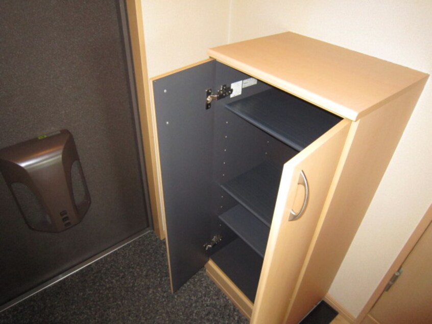 靴箱 梅町マンション