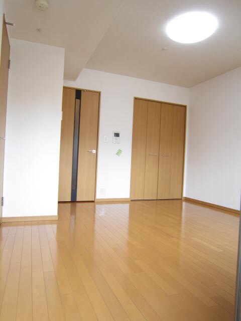 居室 ライブコ－ト北梅田