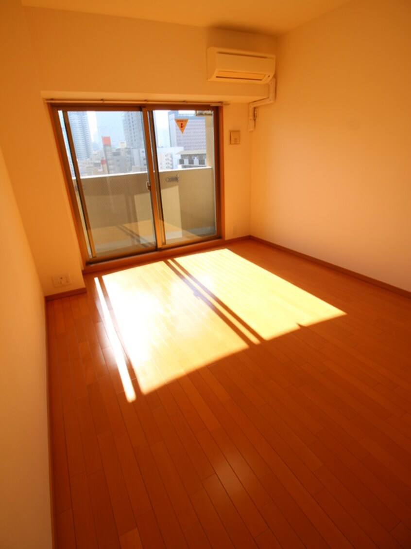 居室 ライブコ－ト北梅田